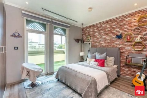 Villa til leje i Jumeirah Park, Dubai, UAE 3 soveværelser, 679.9 kvm № 661636 - foto 14