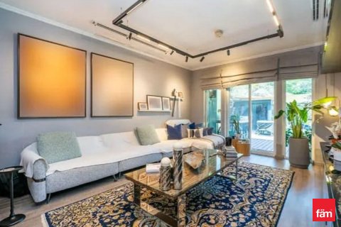 Villa til leje i Jumeirah Park, Dubai, UAE 3 soveværelser, 679.9 kvm № 661636 - foto 1