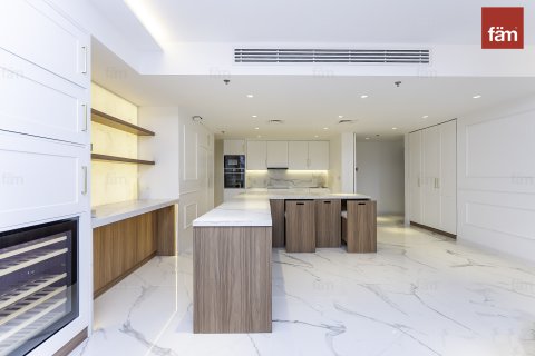 Apartmen di Palm Jumeirah, Dubai, UAE 2 bilik tidur, 161.9 meter persegi № 679183 - foto 9