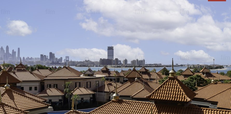 Palm Jumeirah, Dubai, UAE의 아파트 침실 2개, 161.9제곱미터 번호 679183