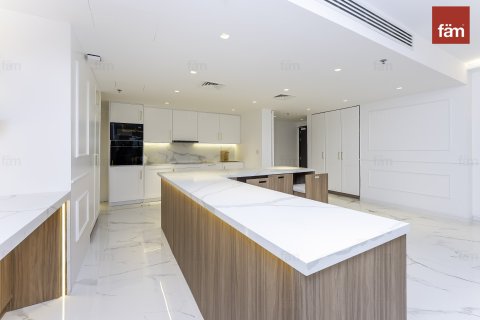 Apartmen di Palm Jumeirah, Dubai, UAE 2 bilik tidur, 161.9 meter persegi № 679183 - foto 10