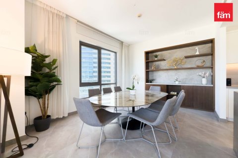 Apartment til leje i Downtown Dubai (Downtown Burj Dubai), Dubai, UAE 3 soveværelser, 195.1 kvm № 679171 - foto 4