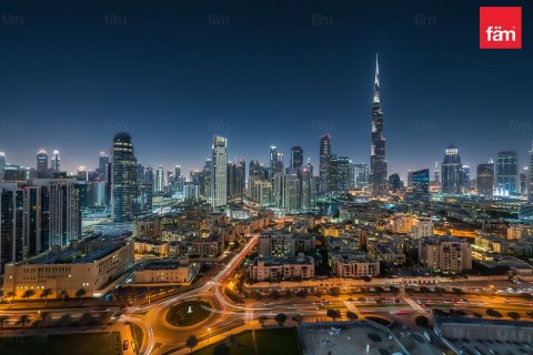 Apartment til leje i Downtown Dubai (Downtown Burj Dubai), Dubai, UAE 3 soveværelser, 195.1 kvm № 679171 - foto 12