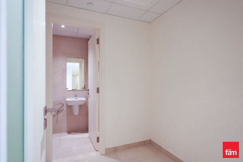 Huoneisto Umm Suqeim, Dubai, Arabiemiraatit 3 makuuhuonetta, 172 m2 № 679172 - kuva 22