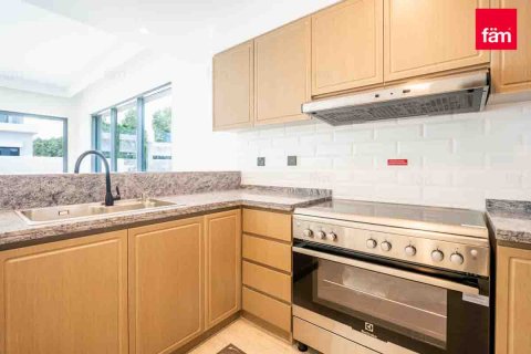 Vila v Dubai, SAE 5 ložnice, 219.6 m² Č.: 630387 - fotografie 5