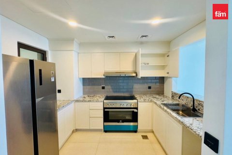 Müüa ridamaja asukohaga Dubai, AÜE: 4 magamistoaga, 143.5 m² Nr 725897 - pilt 4