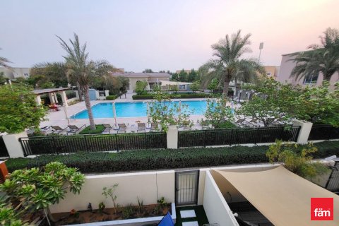 Vila di Dubai, UAE 4 bilik tidur, 229.9 meter persegi № 679759 - foto 3