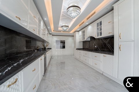 Huvila Arabian Ranches, Dubai, Arabiemiraatit 7 makuuhuonetta, 1036 m2 № 685140 - kuva 7