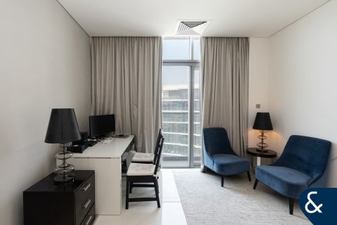 Зняти в оренду квартиру в DAMAC Hills (Akoya by DAMAC), Дубай, ОАЕ 3 спальні, 190м2, № 685141 - фото 18