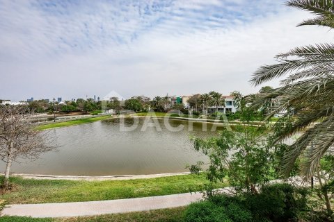 ویلا برای فروش در  Jumeirah Islands، Dubai، امارات متحده عربی  4 خوابه ، 511 متر مربع ، شماره 707237 - تصویر 2