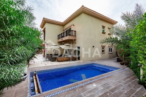 ویلا برای فروش در  Jumeirah Islands، Dubai، امارات متحده عربی  4 خوابه ، 511 متر مربع ، شماره 707237 - تصویر 16