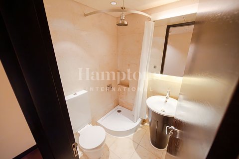 Apartmen di Burj Khalifa, Dubai, UAE 2 bilik tidur, 191.00856800 meter persegi № 651330 - foto 8