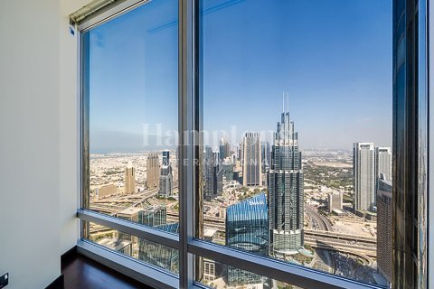 Apartmen di Burj Khalifa, Dubai, UAE 2 bilik tidur, 191.00856800 meter persegi № 651330 - foto 16