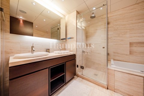 Apartmen di Burj Khalifa, Dubai, UAE 2 bilik tidur, 191.00856800 meter persegi № 651330 - foto 28