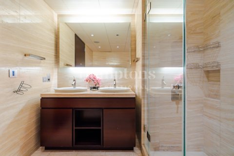 Lägenhet uthyres i Burj Khalifa, Dubai, UAE 1 sovrum, 76.73787800 kvm Nr. 651331 - fotografi 7