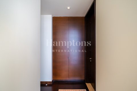 Lägenhet uthyres i Burj Khalifa, Dubai, UAE 1 sovrum, 76.73787800 kvm Nr. 651331 - fotografi 8
