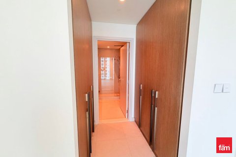 Appartamento in vendita a Dubai Harbour, Dubai, EAU 3 camere da letto, 207.5 mq. № 662331 - foto 14