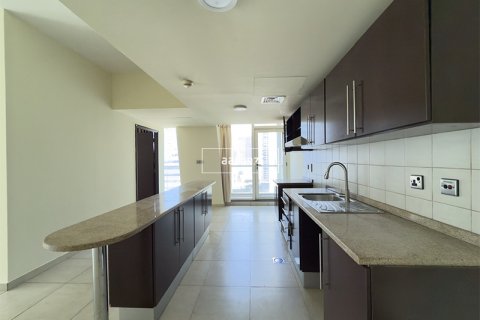 Üürile anda korter asukohaga Jumeirah Lake Towers, Dubai, AÜE: 2 magamistoaga, 119 m² Nr 641081 - pilt 11