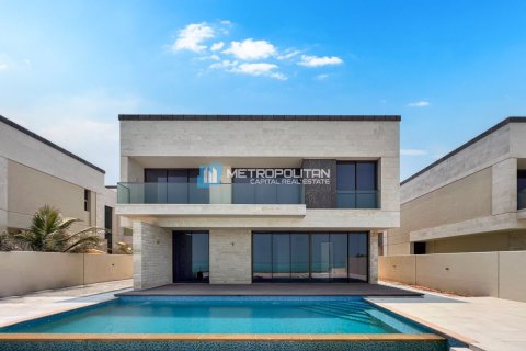 Vila na Saadiyat Island, Abu Dhabi, SAE 5 spální, 945.9 m2 č. 651830 - Fotografia 1