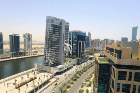 Business Bay, Dubai, UAE의 판매용 아파트 침실 1개, 82제곱미터 번호 715799 - 사진 10