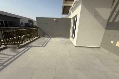 Shtëpi në qytet në DAMAC Hills (Akoya by DAMAC), Dubai, Emiratet e Bashkuara Arabe 3 dhoma gjumi, 140 m2. № 700748 - Foto 12