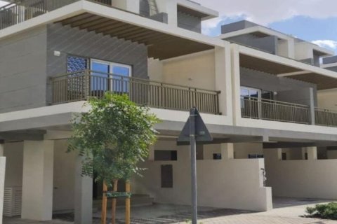 Townhouse di DAMAC Hills (Akoya by DAMAC), Dubai, UEA 3 kamar tidur, 170 m2 nomor 700749 - foto 9