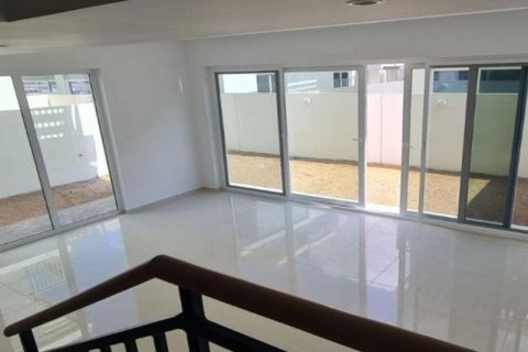 Townhouse di DAMAC Hills (Akoya by DAMAC), Dubai, UEA 3 kamar tidur, 170 m2 nomor 700749 - foto 8