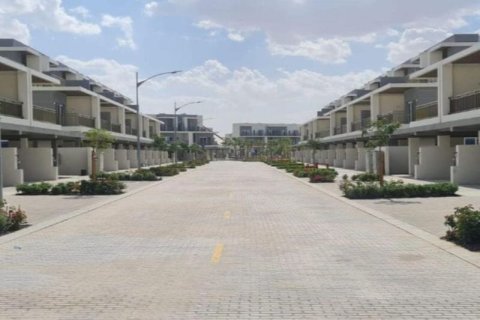 Townhouse di DAMAC Hills (Akoya by DAMAC), Dubai, UEA 3 kamar tidur, 170 m2 nomor 700749 - foto 7