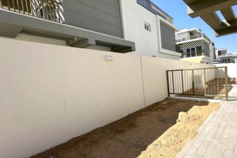 Townhouse di DAMAC Hills (Akoya by DAMAC), Dubai, UEA 3 kamar tidur, 170 m2 nomor 700749 - foto 10