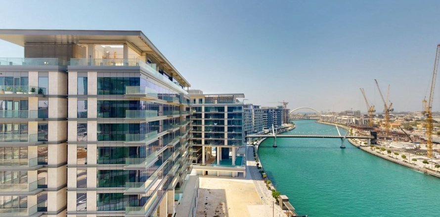 Leilighet i Al Wasl, Dubai, Emiratene 2 soverom, 147.3 kvm nr. 629346