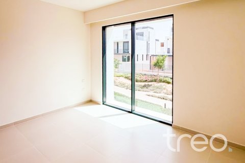 Řadový dům v Arabian Ranches 3, Dubai, SAE 3 ložnice, 205.69 m² Č.: 733733 - fotografie 4