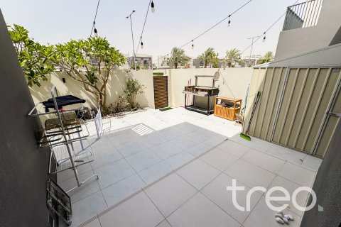 Villa te huur in Dubai South (Dubai World Central), Dubai, VAE 4 slaapkamers, 187.29 vr.m., nr 733729 - foto 15
