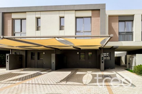 Villa te huur in Dubai South (Dubai World Central), Dubai, VAE 4 slaapkamers, 187.29 vr.m., nr 733729 - foto 1