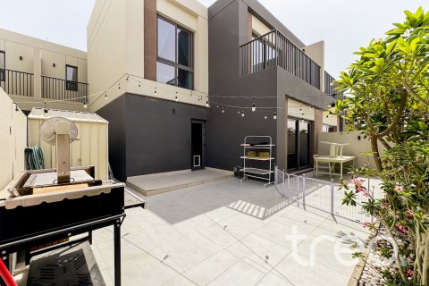 Villa te huur in Dubai South (Dubai World Central), Dubai, VAE 4 slaapkamers, 187.29 vr.m., nr 733729 - foto 16