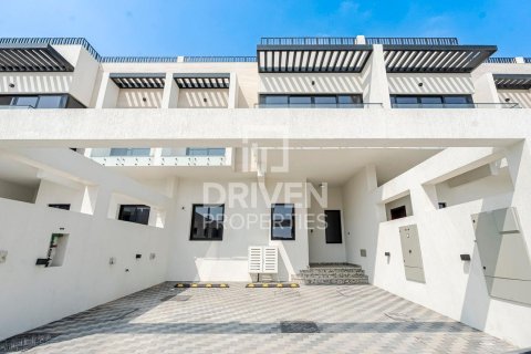 Таунхаус в Al Furjan, Дубай, ОАЕ 4 спальні, 222.22м2 № 756953