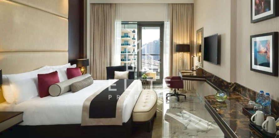 Apartment in Dubai, UAE 38 sq.m. № 719905
