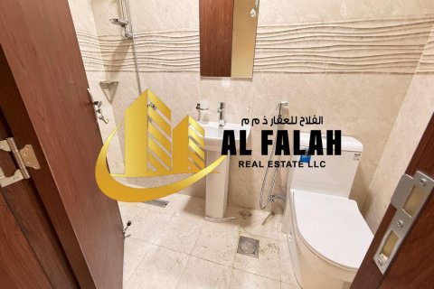 Appartamento in affitto a Al Badie, Sharjah, EAU 4 camere da letto, 372 mq. № 635588 - foto 21
