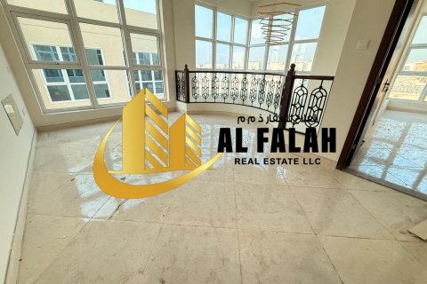 Appartamento in affitto a Al Badie, Sharjah, EAU 4 camere da letto, 372 mq. № 635588 - foto 9