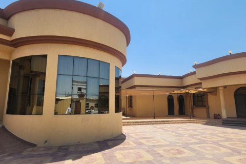 Ras Al Khaimah, UAE의 판매용 빌라 침실 6개, 794제곱미터 번호 734546 - 사진 3