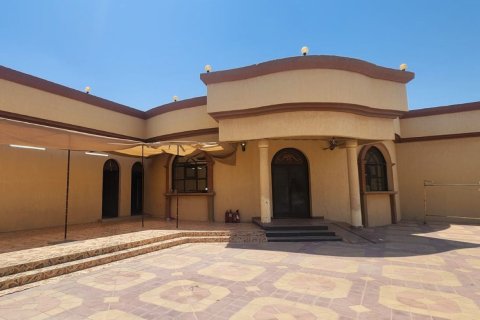 Ras Al Khaimah, UAE의 판매용 빌라 침실 6개, 794제곱미터 번호 734546 - 사진 2
