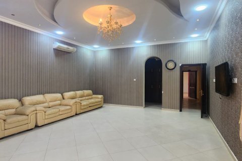 Ras Al Khaimah, UAE의 판매용 빌라 침실 6개, 794제곱미터 번호 734546 - 사진 5