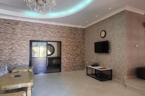 Ras Al Khaimah, UAE의 판매용 빌라 침실 6개, 794제곱미터 번호 734546 - 사진 6