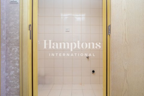 Apartment in Jumeirah Beach Residence, Dubai, UAE 2 bedrooms, 155.00029423 sq.m. № 687121 - photo 3