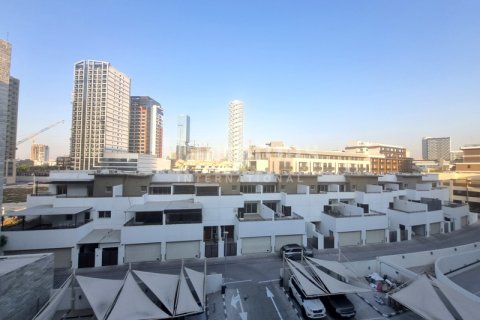 Apartment in Jumeirah Village Circle, Dubai, UAE 1 room, 48.03085100 sq.m. № 687122 - photo 9