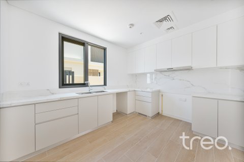Radhus till försäljning i Dubai, UAE 4 sovrum, 286.23 kvm Nr. 733154 - fotografi 2