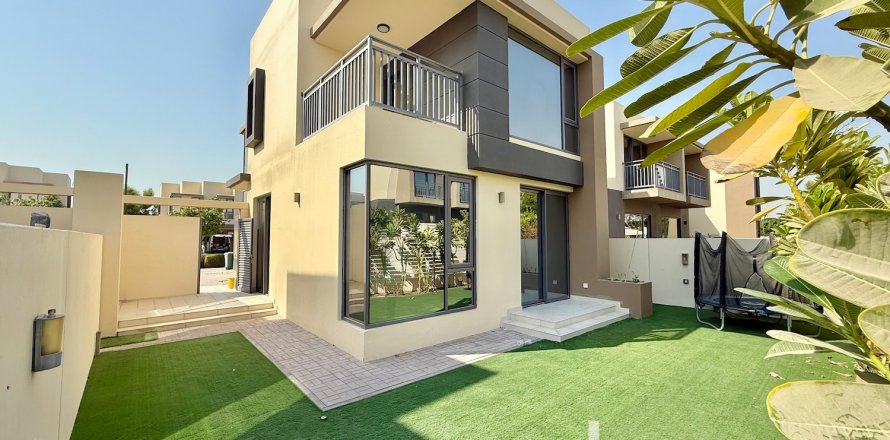Řadový dům v Dubai Hills Estate, Dubai, SAE 4 ložnice, 228.73 m² Č.: 733166
