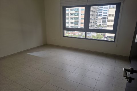 Appartement te huur in Greens, Dubai, VAE 3 slaapkamers, 137.68 vr.m., nr 750566 - foto 4