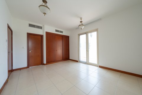 Vila u Arabian Ranches, Dubai, UAE 5 spavaćih soba, 860.56 m2 Br. 750565 - fotografija 13
