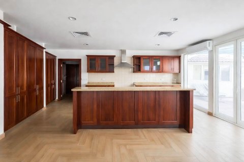 Vila u Arabian Ranches, Dubai, UAE 5 spavaćih soba, 860.56 m2 Br. 750565 - fotografija 3