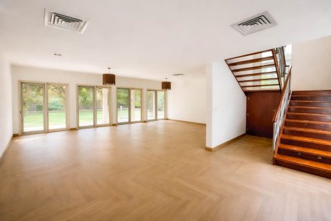 Vila u Arabian Ranches, Dubai, UAE 5 spavaćih soba, 860.56 m2 Br. 750565 - fotografija 2